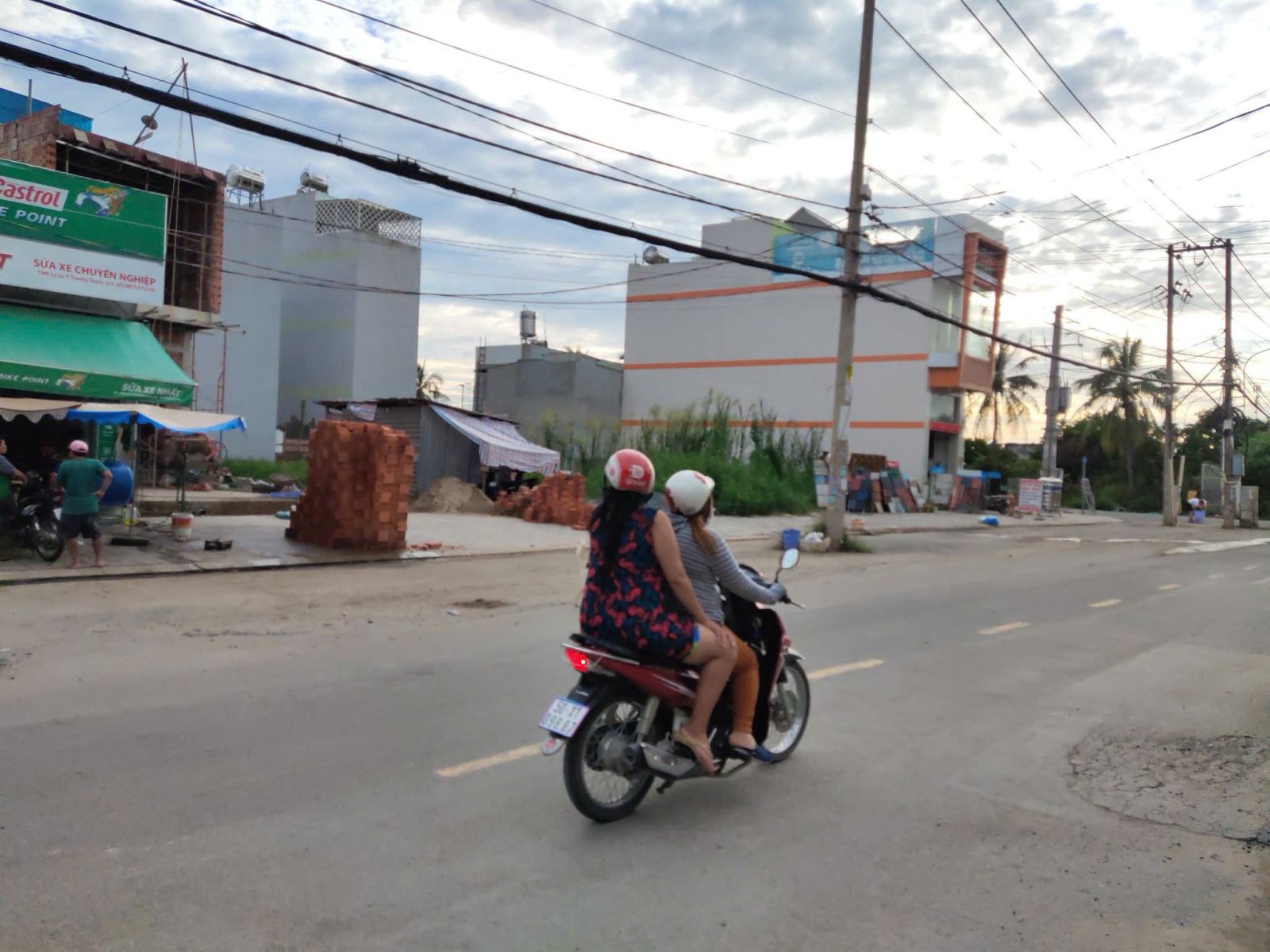 Chính chủ cần bán đất thổ cư mặt tiền đường Lò Lu, Phường Trường Thạnh, Quận 9 (TP.Thủ Đức)