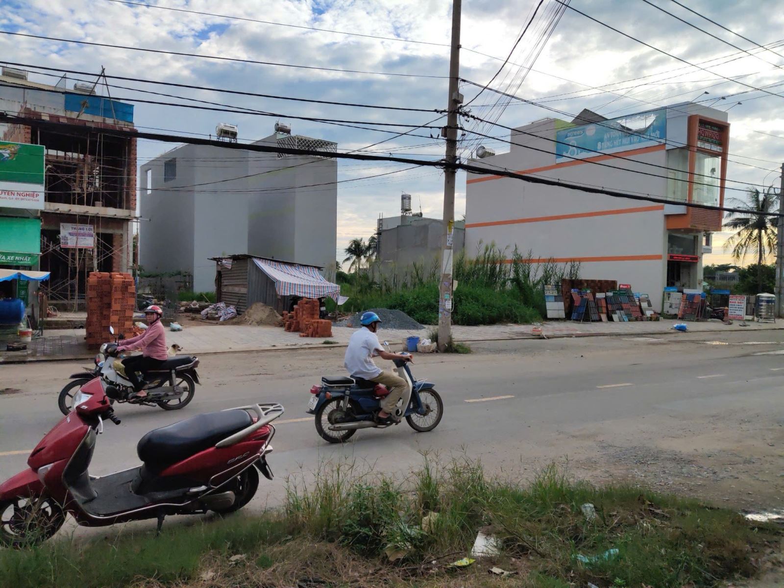 Chính chủ cần bán đất thổ cư mặt tiền đường Lò Lu, Phường Trường Thạnh, Quận 9 (TP.Thủ Đức)