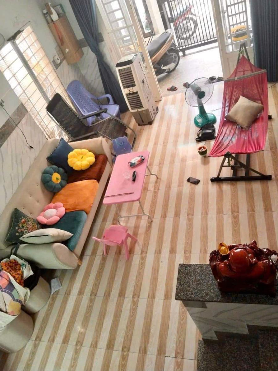 *CHÍNH CHỦ* Bán Nhà Hẻm Xe Tải, thông, Sát Mặt Tiền Huỳnh thị Hai, P. Tân Chánh Hiệp, Quận 12.