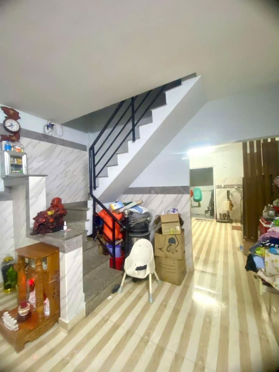 *CHÍNH CHỦ* Bán Nhà Hẻm Xe Tải, thông, Sát Mặt Tiền Huỳnh thị Hai, P. Tân Chánh Hiệp, Quận 12.